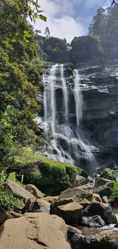 Bomburu Ella Waterfall, Sri Lanka, Tourism